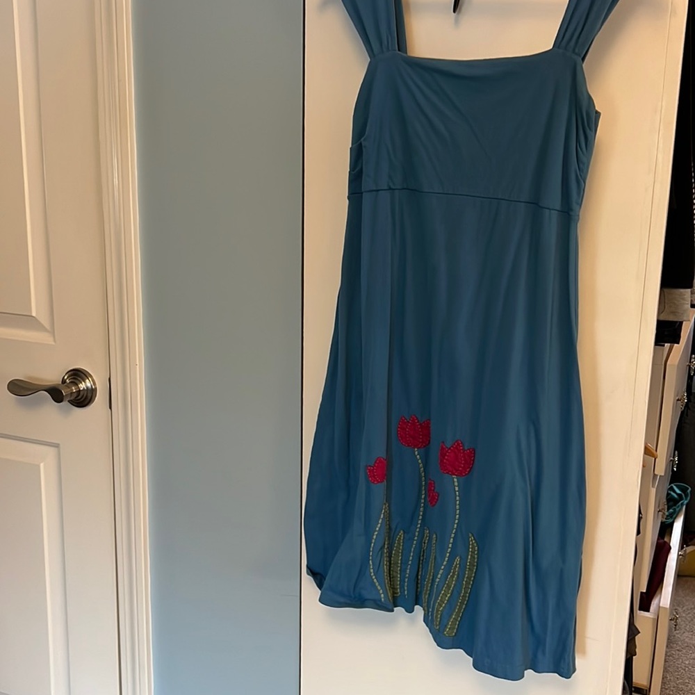 Summer dress with pink tulips